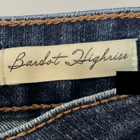 Jessica Simpson Bardot High Rise shorts size 25 - Picture 5 of 6